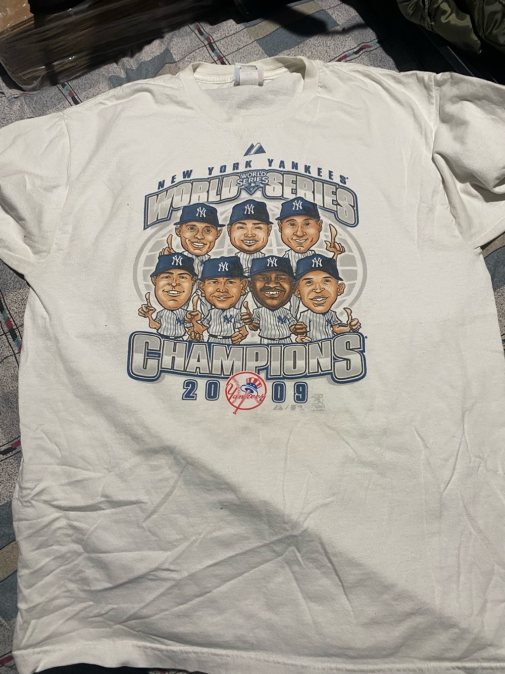 Y2K NY Yankees 2009 World Series Champions Caricature T-Shirt Adult Large